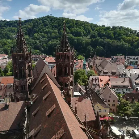 Apartment Schneeburg Ebringen
