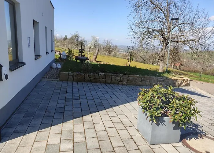 Schneeburg アパート *