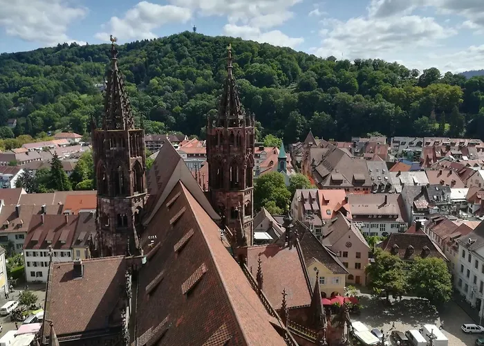 アパート Schneeburg Ebringen